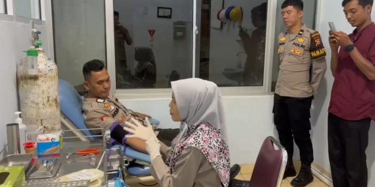 Gebrakan Kapolres Kuansing Baru 3 Hari, Puluhan Kantong Darah Disumbangkan ke Masyarakat yang Membutuhkan
