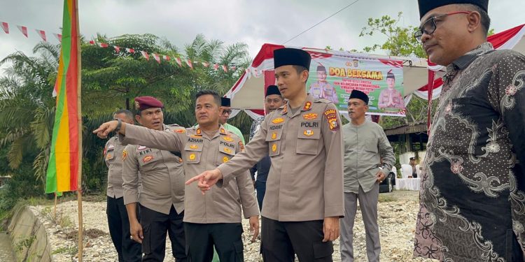 Kapolres Kuansing Hadiri Doa Bersama Pembangunan Jembatan Merah Putih di Desa Logas