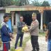 Polsek Kampar Bantu Korban Angin Puting Beliung Lewat Bansos Jumat Barokah Bersama PT. Green Palma