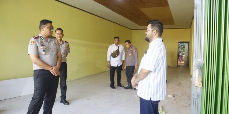 Kapolres Kampar Kunjungi Pembangunan SPPG Desa Tanjung, Minta Pekerjaan Selesai Tepat Waktu