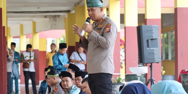 Dipimpin Kapolres Siak, Tim Trauma Healing pulihkan semangat para siswa SMP Sains Tahfizh Siak