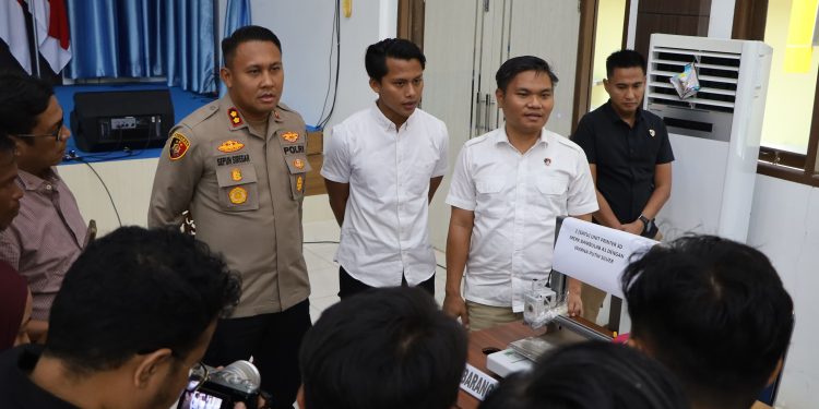 Polres Siak Gelar Konferensi Pers Kasus Kecelakaan Saat Ujian Praktek Sekolah, Satu Orang Ditetapkan Sebagai Tersangka