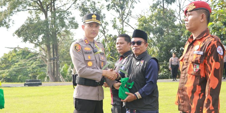 Apel Sabuk Kamtibmas 2026, Kapolres Kuansing Ajak Masyarakat Jadi Pelopor Keamanan