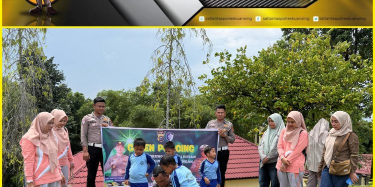 Polres Kuansing Edukasi Tertib Lalu Lintas Sejak Dini Lewat Polsanak di Taman Lalu Lintas