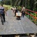 Progres Pembangunan Jembatan Sei Silam Capai 65%, Hari Ke-11 Fokus Pengecatan dan Pemasangan Lantai Besi