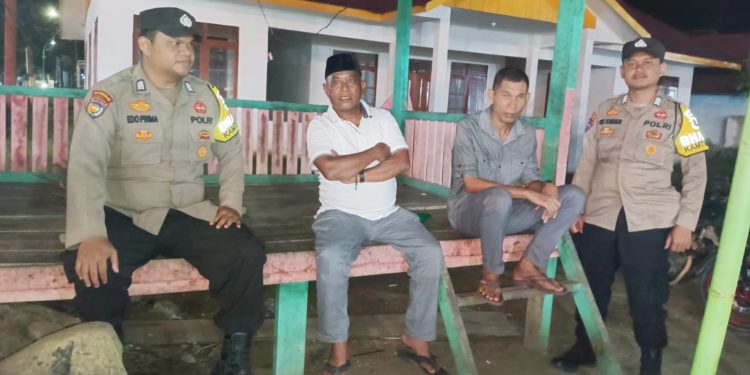 Polsek Jajaran Polres Kuansing Intensifkan Patroli dan Pengecekan Pos Kamling, Wujudkan Kamtibmas Kondusif