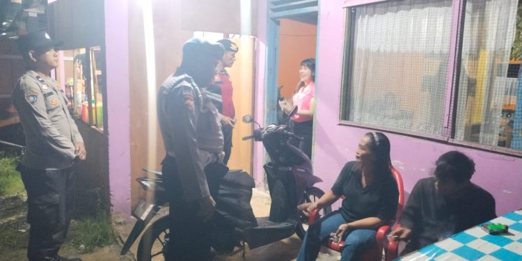 Polsek Koto Gasib Gelar Razia Serentak di Tempat Hiburan Malam, Persempit Ruang Gerak Peredaran Narkoba