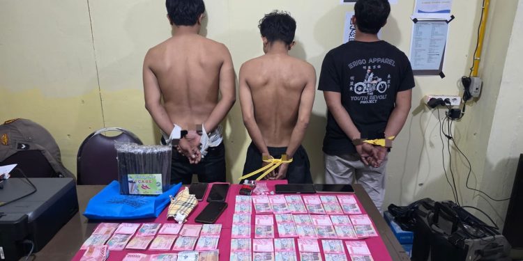 Polsek Kuantan Hilir Ungkap Peredaran Sabu dan Ekstasi, Tiga Pengedar Diamankan