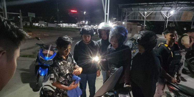 Tingkatkan Keamanan Wilayah, TIM RAGA Polres Siak Gelar Patroli Skala Besar