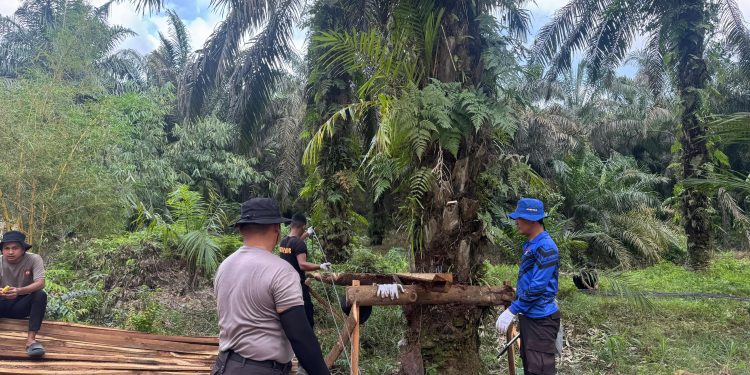 Hari ke-10, Pembangunan Jembatan Merah Putih Presisi di Sungai Kuning Tunjukkan Progres Signifikan