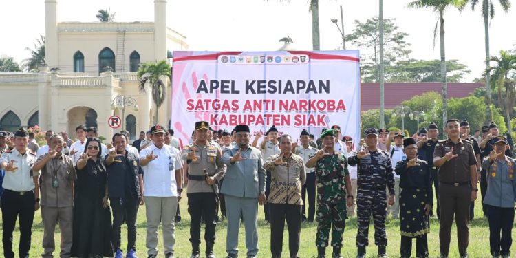 Tabuh Genderang Perang Lawan Narkoba, Pemkab dan Polres Siak Bersinergi Kukuhkan Satgas Anti Narkoba Tahun 2026