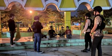 Tim Raga Res Kampar Laksanakan Patroli Humanis Malam Hari, Jaga Kamtibmas Di Taman Kota Dan Jalan Lingkar Bangkinang