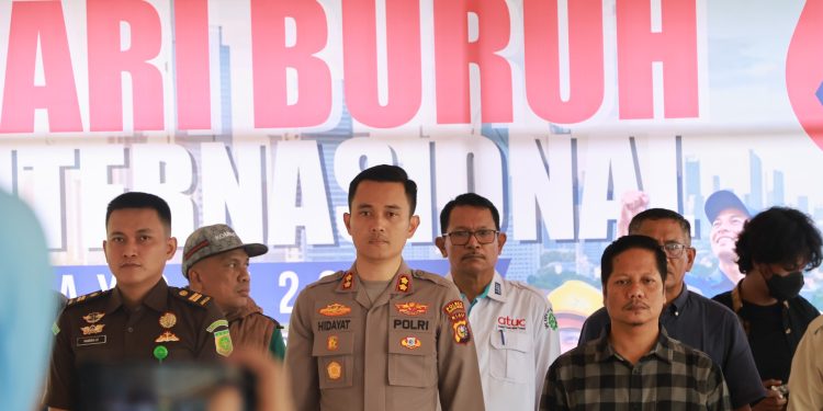 May Day 2026 di Kuansing Berlangsung Kondusif, Kapolres Tegaskan Komitmen Kawal Aspirasi Buruh
