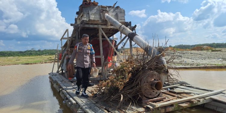 Komitmen Berantas PETI, Polsek Benai Lakukan Penindakan di Gunung Kesiangan