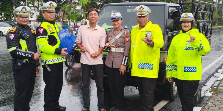 Tingkatkan Kesadaran Budaya Tertib Berlalu Lintas, Ditlantas Polda Riau Gencarkan Sosialisasi dan Program Green Policing