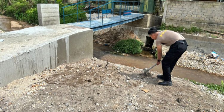 Progres 90 Persen, Jembatan Merah Putih Presisi di Desa Logas Segera Rampung