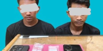 Grebek Kontrakan di Jl. Batu Ampar, Polsek Pkl Kerinci Ringkus 4 Pemuda Edarkan Sabu, 3 Timbangan