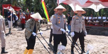 Polres Kampar Bersama Koppsa-m Tanami 10 Hectar Lahan Dengan Jagung, Garap Ketahtanan Pangan Sejak Akarnya