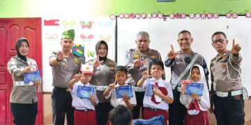 Membangun Budaya Tertib Berlalu Lintas dan Cinta Lingkungan, Ditlantas Polda Riau Edukasi Generasi Bangsa di SDN 42 Pekanbaru