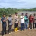 Polsek Tambusai Dukung Program Ketahanan Pangan Prabowo, “Tanam Jagung di Desa Talikumain