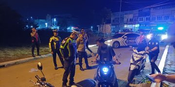 Waka Polres Kuansing Pimpinan KRYD bersama TIM RAGA Gelar Patroli Malam Jaga Harkamtibmas.