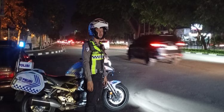 Bergerak Cepat Turun ke Lapangan, Ditlantas Polda Riau Tingkatkan Patroli Blue Light dan Pengaturan Lalu Lintas Saat Pemadaman Listrik