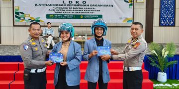 Ditlantas Polda Riau Hadir di LKDO STIKES Payung Negeri, Tanamkan Budaya Tertib Berlalu Lintas dan Semangat Green Policing