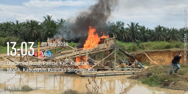Polsek Kuantan Mudik Tertibkan 6 Rakit PETI di Areal PT KTBM