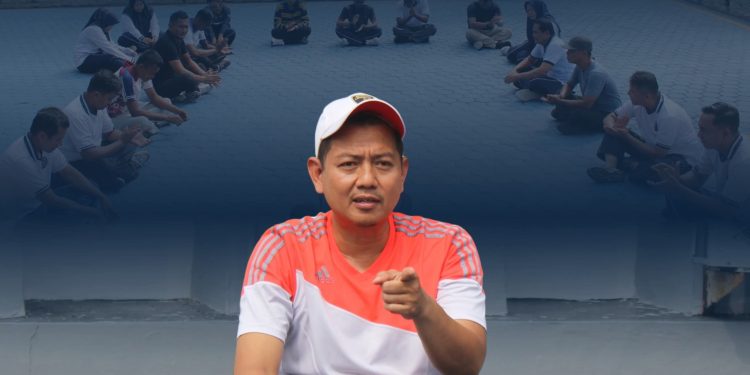Kepala LPKA Kelas II Pekanbaru Dadang Firmansyah, Memberikan Pelatihan Fisik dan Mental Kepada Seluruh Perwira Golongan III ke Atas Serta Para Pejabat di Lingkungan LPKA