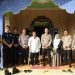 Program JALUR Polres Kuansing Hadir di Desa Pangkalan Indarung, Kapolres Serahkan Bansos dan Berikan Motivasi kepada Masyarakat