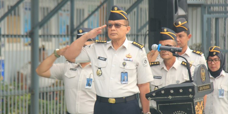 Teguhkan Nilai Pancasila sebagai Pemersatu Bangsa, Lapas Kelas IIA Pekanbaru Gelar Upacara Peringatan Hari Lahir Pancasila