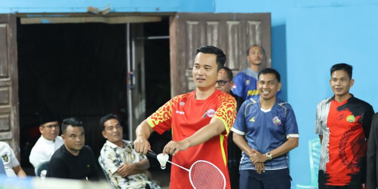Kapolres Kuantan Singingi Resmi Buka Turnamen Badminton Kapolres Kuansing Cup Tahun 2026 di Pangean