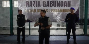 Rutan Pekanbaru Melaksanakan Razia Gabungan TNI, Polri, Dipimpin langsung oleh Kanwil Plh Ditjen Pemasyaratan Riau.