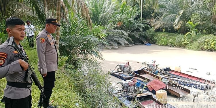 Respons Cepat Laporan Warga, Polres Kuansing Musnahkan 16 Unit PETI di Kawasan Hutan Lindung Koto Sentajo