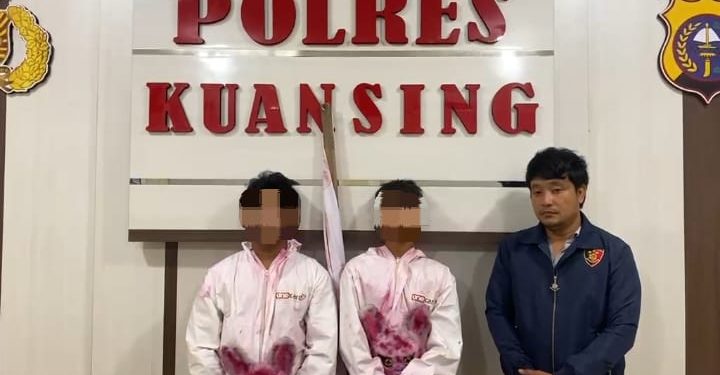Demi Viral 2 Pemuda Berpakaian Ala Pocong, Keliling Kota Taluk Kuantan.
