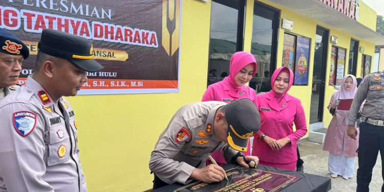 Kunker Kapolres Inhu ke Polsek Batang Gansal, Resmikan Gedung Hingga Pesan Kolaborasi Jaga Kamtibmas