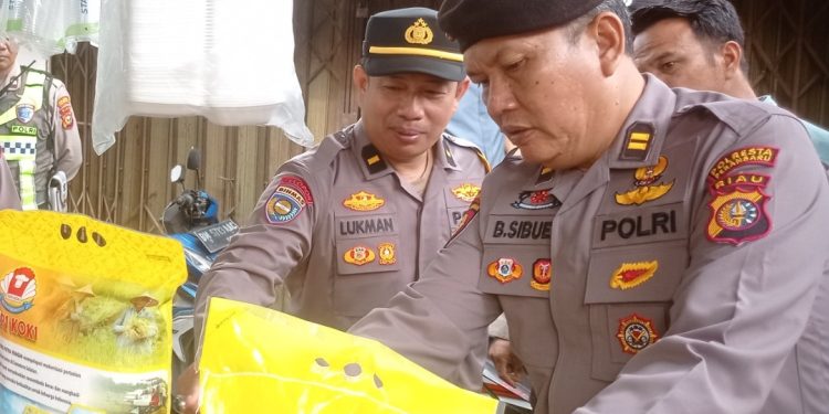 Pengecekan Ketersediaan Bahan Pangan Dipasar Tradisonal Pasar Cik Puan dalam Rangka Mendukung Program Ketahanan Pangan