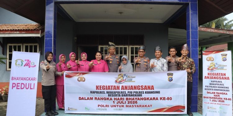 Wakapolres Kuansing Pimpin Anjangsana HUT Bhayangkara ke-80, Perkuat Silaturahmi dan Kepedulian Sosial