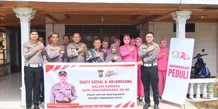 Rangkaian Hari Bhakti Hari Bhayangkara Ke-80, Kapolres Laksanakan Anjangsana ke Purnawirawan Polri