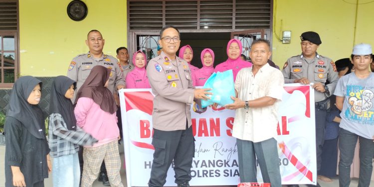 Polsek Tualang dan Bhayangkari Berbagi Kasih di Panti Asuhan Muhammadiyah Jelang Hari Bhayangkara ke-80