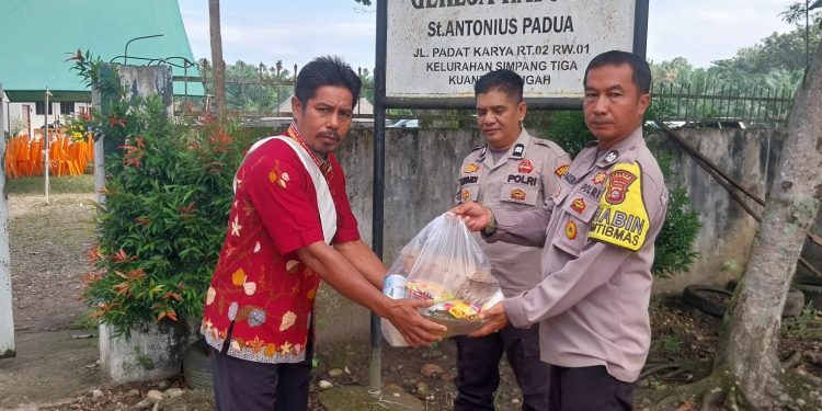 Melalui Minggu Kasih, Polsek Jajaran Polres Kuansing Perkuat Kedekatan dengan Masyarakat