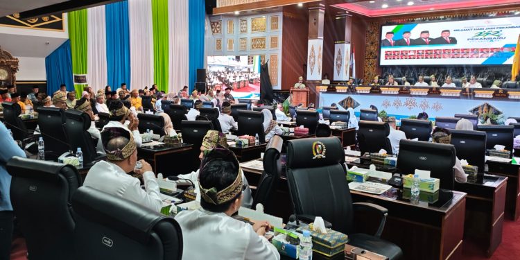 Perkuat Kolaborasi dan Sinergi di Hari Jadi Pekanbaru ke-242, Lapas Pekanbaru Hadiri Rapat Paripurna DPRD Kota Pekanbaru