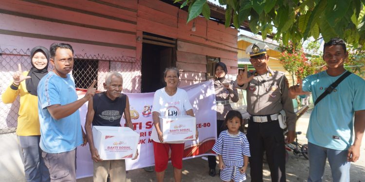 Menjangkau Hingga Pelosok Negeri, Polantas Riau Salurkan 5.357 Paket Bansos dan Hadir Membawa Harapan untuk Masyarakat