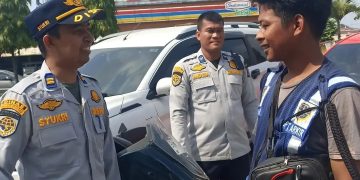 Kepala UPT Perparkiran Dishub Kampar Syukri Makmur, MM Melaksanakan Pengawasan Terhadap Juru Parkir yang Berada Dalam Wilayah Kecamatan Bangkinang Kota