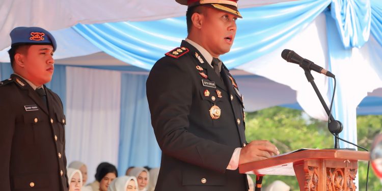 Usung Tema Polri Untuk Masyarakat,Tepat di Depan Istana Siak Upacara Peringatan Hari Bhayangkara ke-80 Polres Siak Sukses Digelar