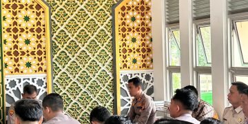 Polres Kuansing Gelar Binrohtal Bertajuk “Amanah di Balik Seragam”, Perkuat Keimanan dan Integritas Personel