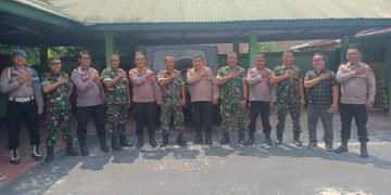 Perkuat Soliditas TNI-Polri, Polsek Bangkinang Kota dan Polsek Bangkinang Barat Jalin Silaturahmi ke Koramil 01/Bangkinang