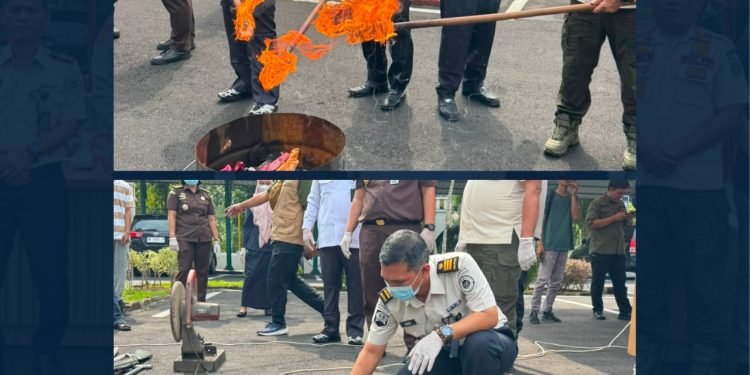 Lapas Pasir Pangarayan Hadiri Kegiatan Pemusnahan Barang Bukti di Kejaksaan Negeri Rokan Hulu