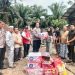 Kapolsek Kepenuhan dan Camat Salurkan Bantuan untuk Korban Kebakaran Rumah di Desa Ulak Patian