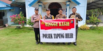 Patroli Minggu Kasih Di Gereja – Polsek Tapung Hilir Himbau Keamanan Kendaraan